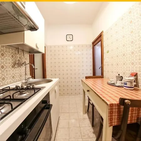 Casa Tina - By Ap דירה